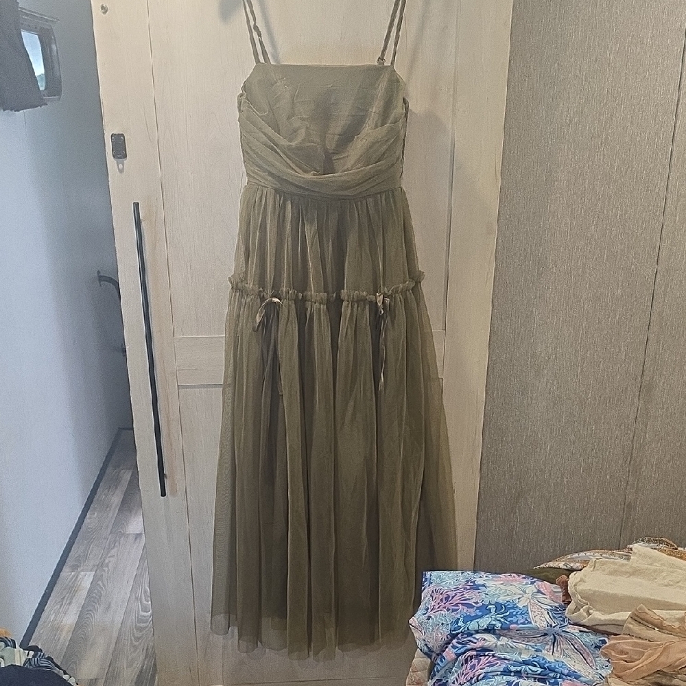 Listicle Strapless Olive Dress